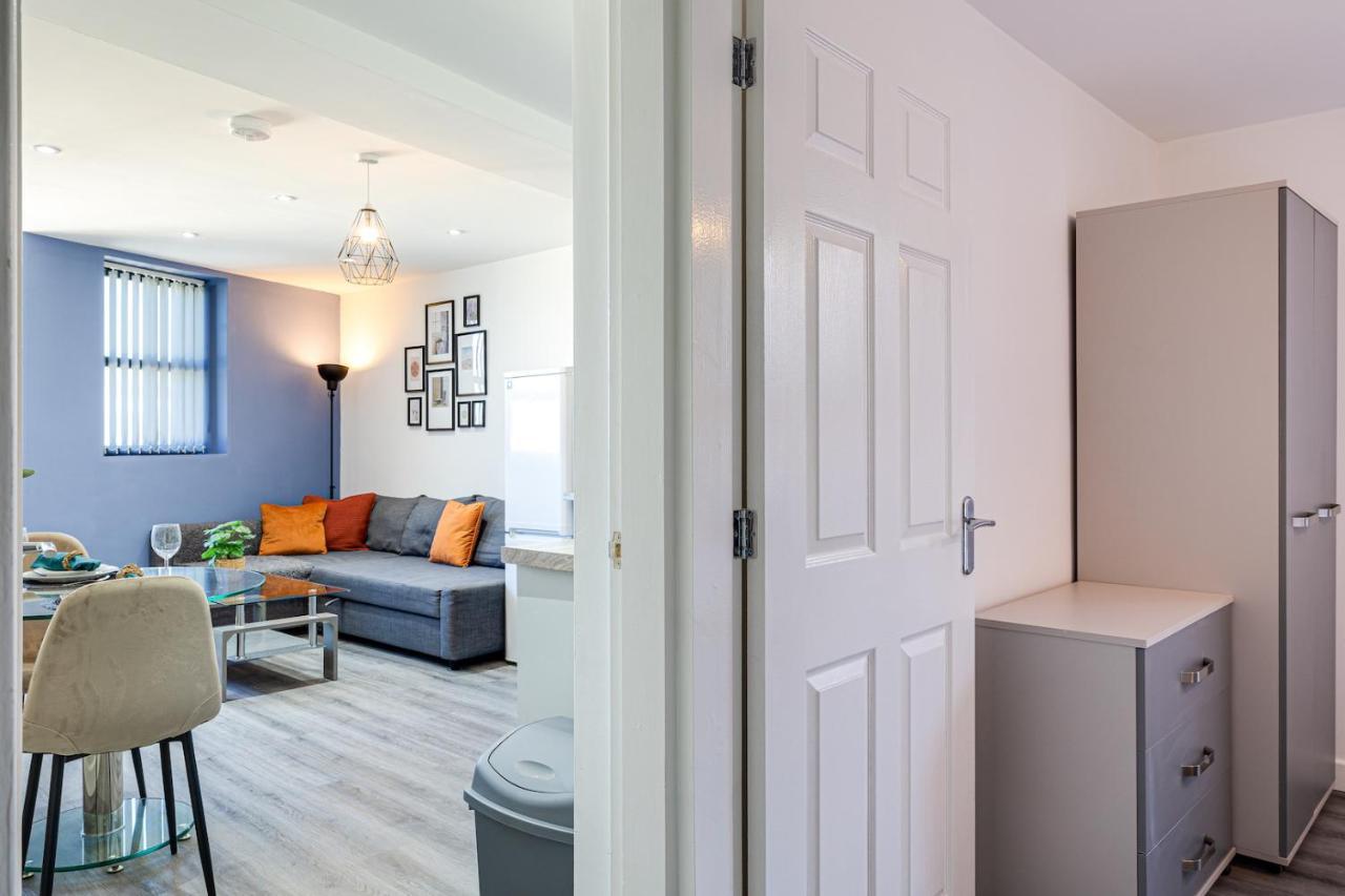 Stunning 1 Bed Apartment In The Heart Of Stockport Exterior foto