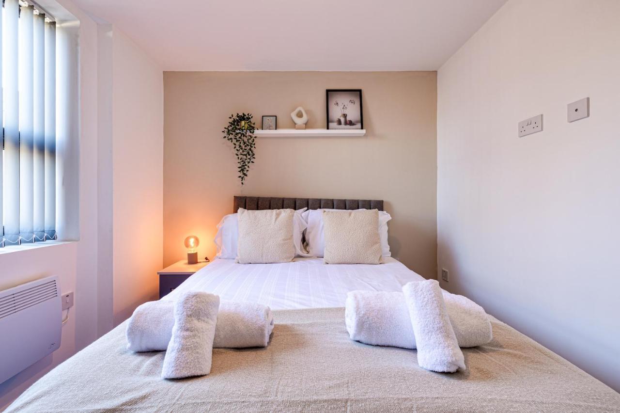 Stunning 1 Bed Apartment In The Heart Of Stockport Exterior foto