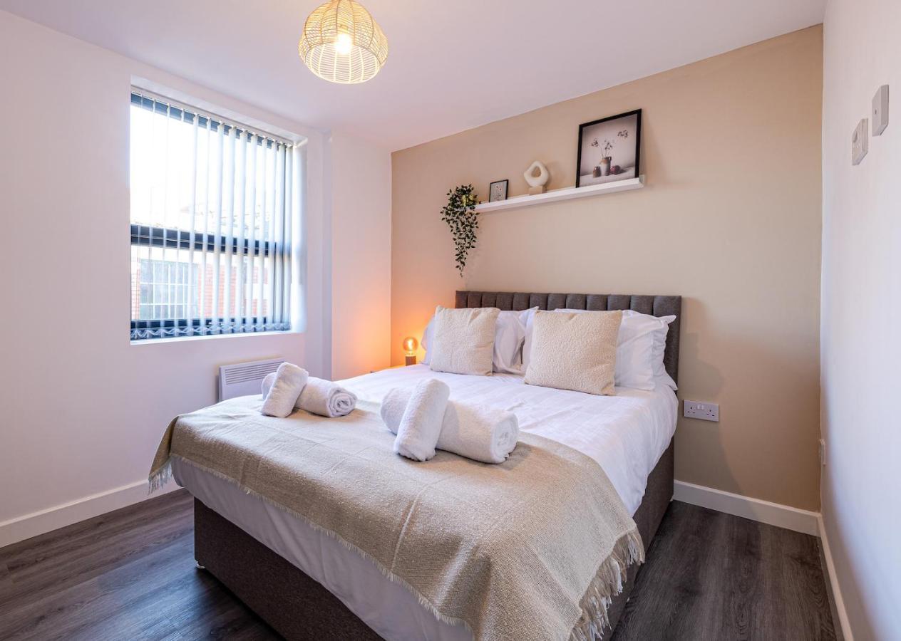 Stunning 1 Bed Apartment In The Heart Of Stockport Exterior foto